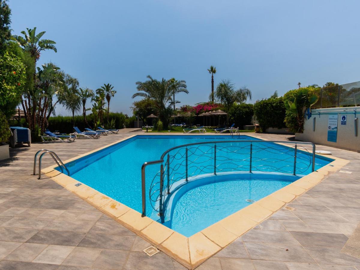 Sanders Ermitage On The Beach - Delightful 1-Bedroom Apartment With Sea View ليماسول المظهر الخارجي الصورة