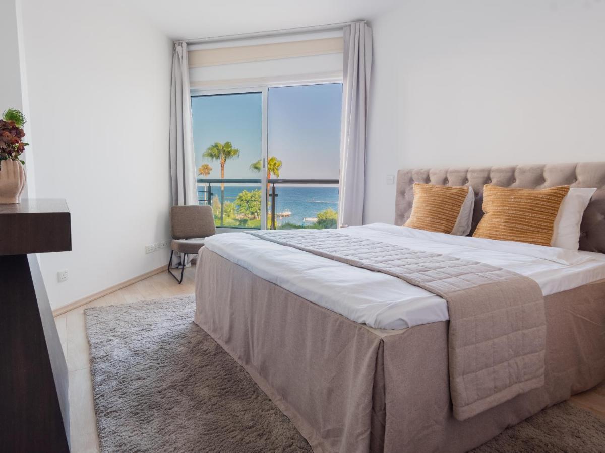 Sanders Ermitage On The Beach - Delightful 1-Bedroom Apartment With Sea View ليماسول المظهر الخارجي الصورة
