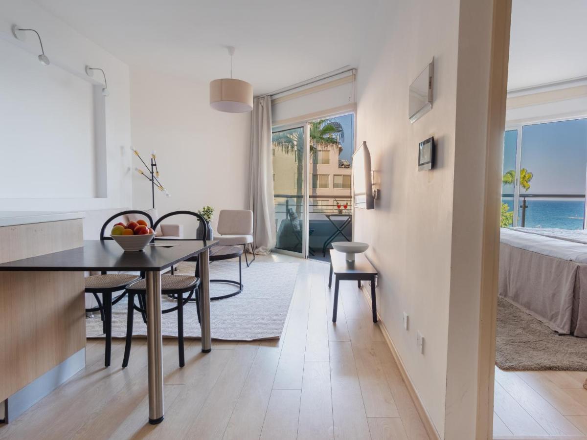 Sanders Ermitage On The Beach - Delightful 1-Bedroom Apartment With Sea View ليماسول المظهر الخارجي الصورة